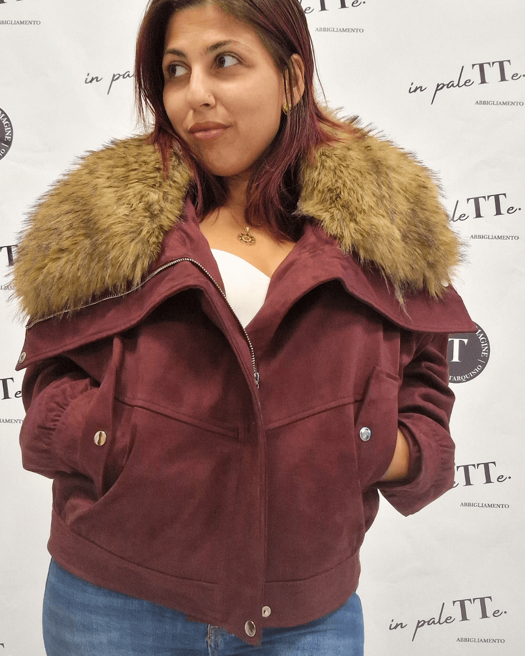 GIUBBOTTO "CLOE" BORDEAUX CON PELLICCIA SINTETICA in paleTTe. abbigliamento