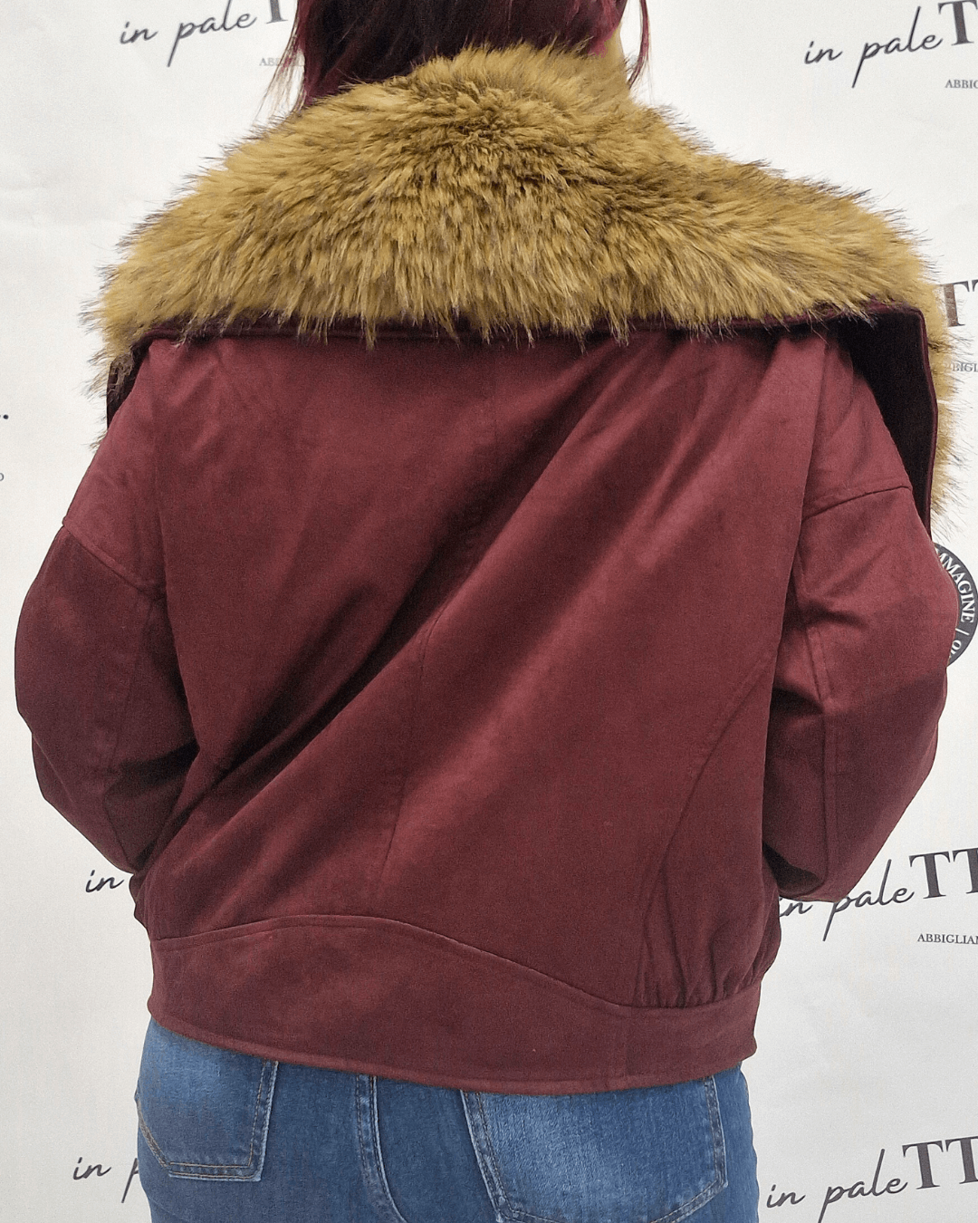 GIUBBOTTO "CLOE" BORDEAUX CON PELLICCIA SINTETICA in paleTTe. abbigliamento
