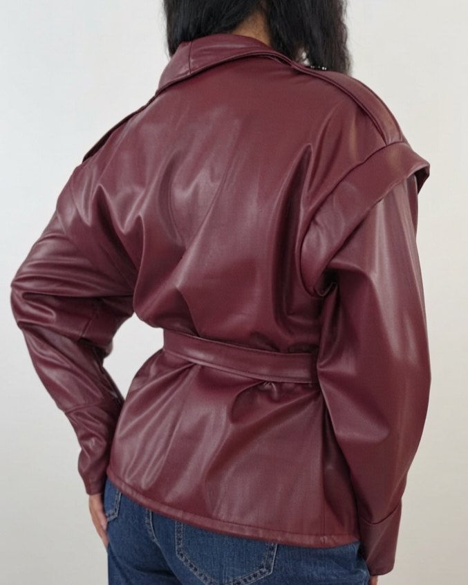 Giacca in ecopelle con cintura| Capospalla Donna bordeaux in paleTTe. abbigliamento