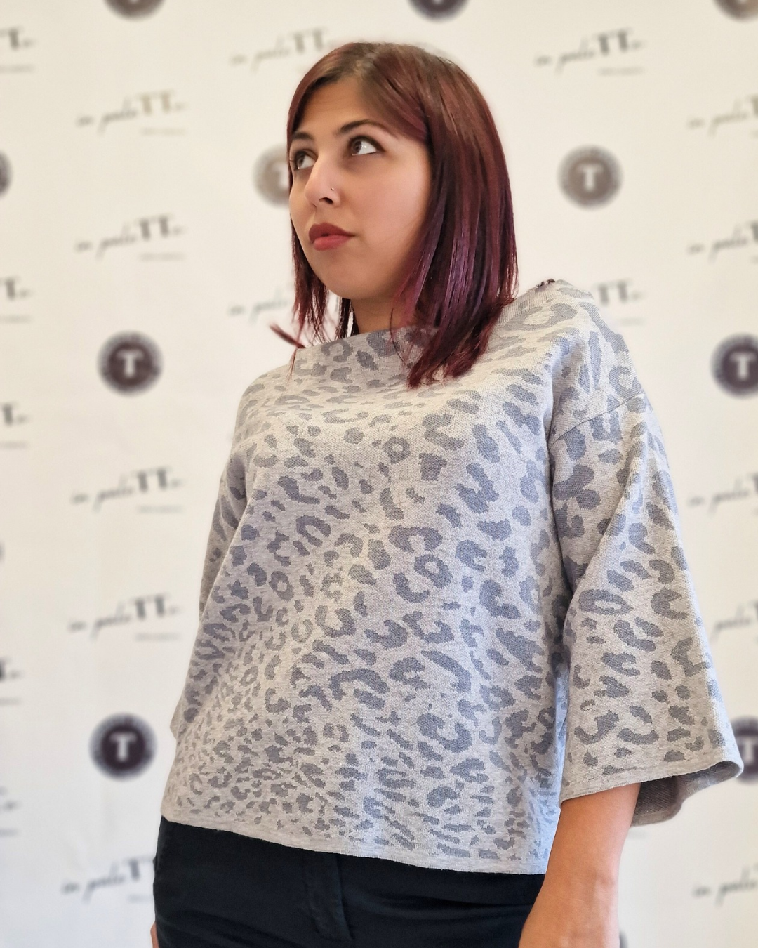 MAGLIONCINO ANIMALIER "grigio" in paleTTe. abbigliamento