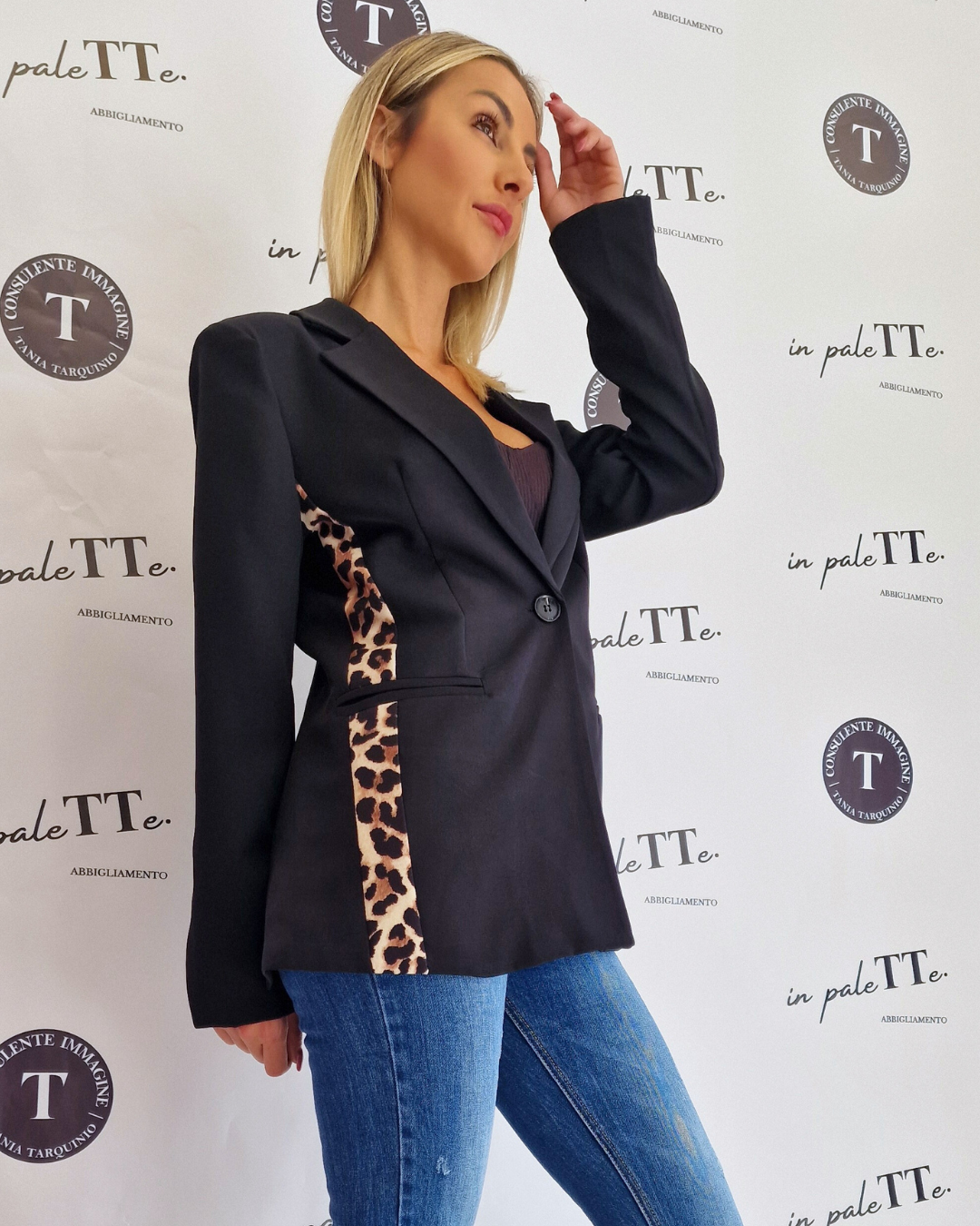 GIACCA NERA & ANIMALIER in paleTTe. abbigliamento