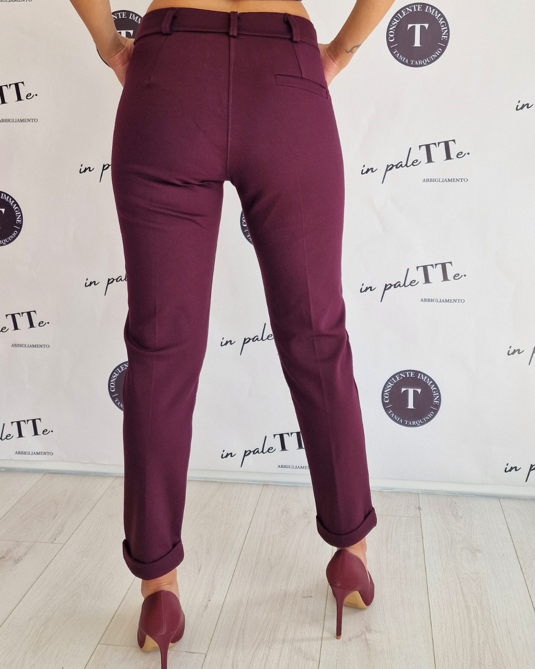 PANTALONE GIADA BURGUNDY in paleTTe. abbigliamento