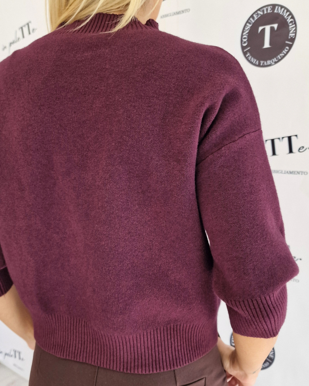 PULL BURGUNDY CON STRASS DECORATIVI in paleTTe. abbigliamento