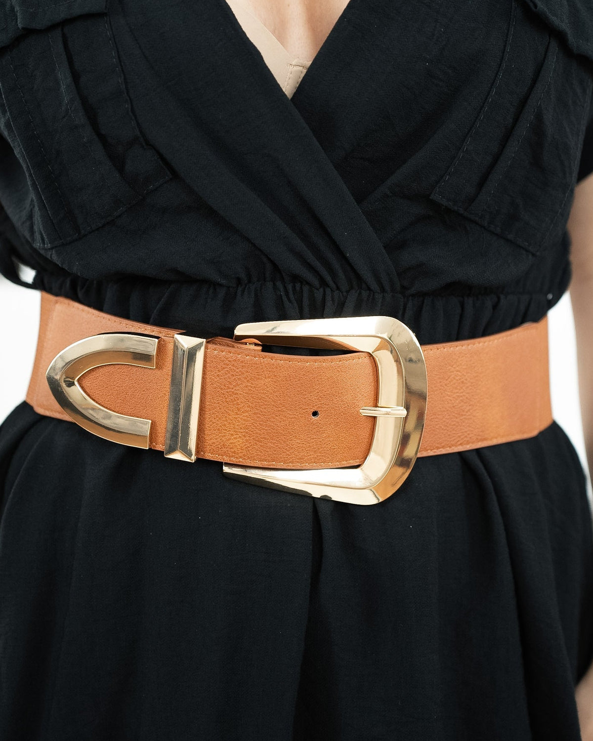 CINTURA ELASTICA ALTA - Color Cuoio con Fibbia Oro in paleTTe. abbigliamento