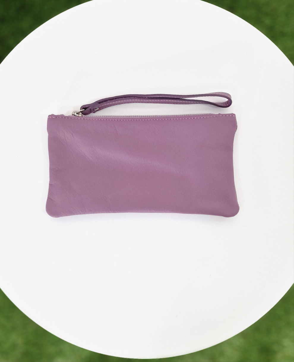POCHETTE IN VERA PELLE - in paleTTe. abbigliamento
