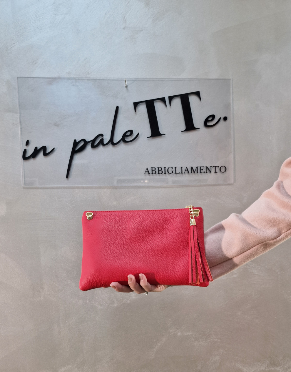 BORSA "LILY" in VERA PELLE. Vari colori - in paleTTe. abbigliamento