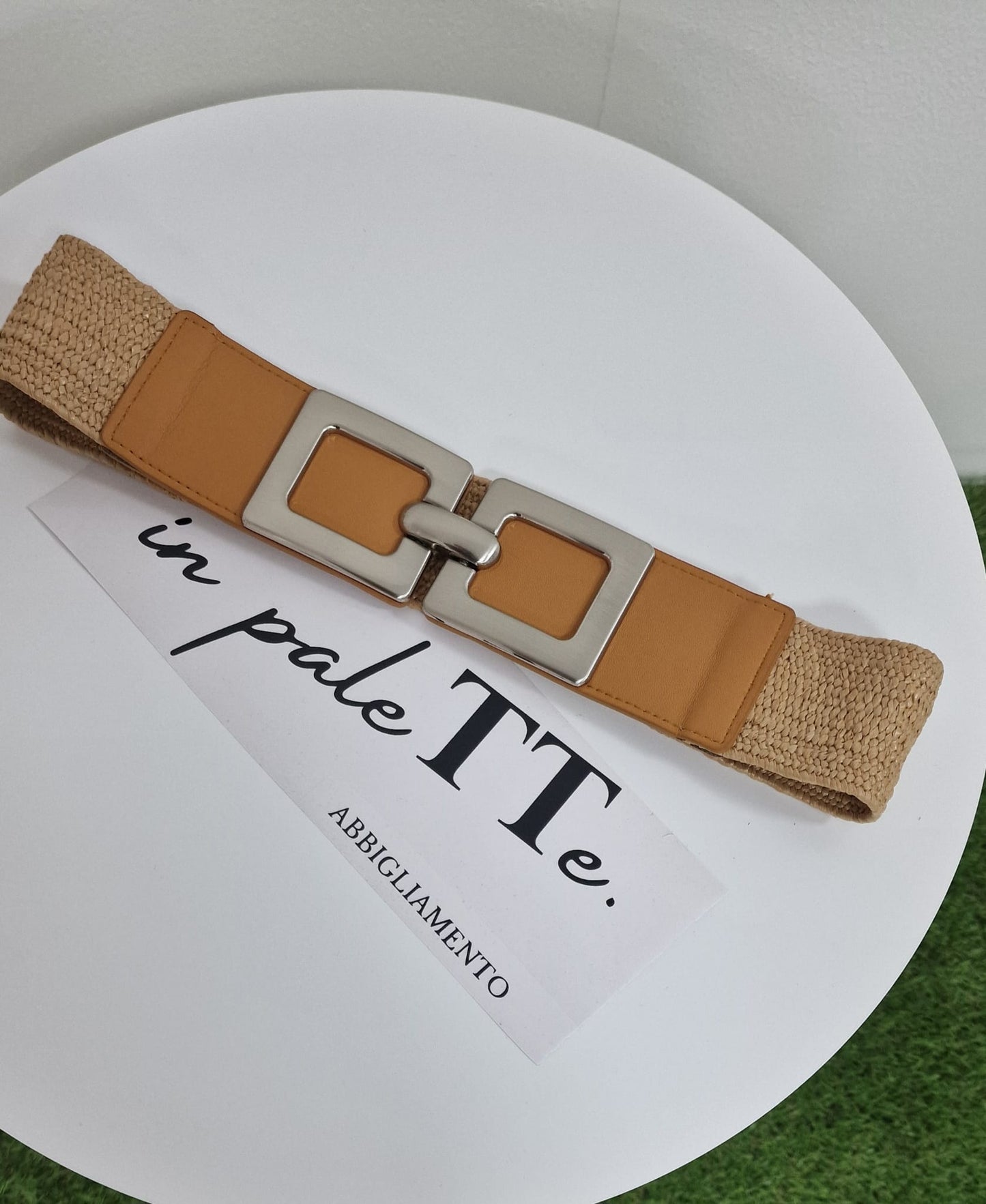 CINTURONE DI PAGLIA in paleTTe. abbigliamento
