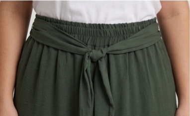 PANTALONE PALAZZO– Vestibilità Comfort in paleTTe. abbigliamento