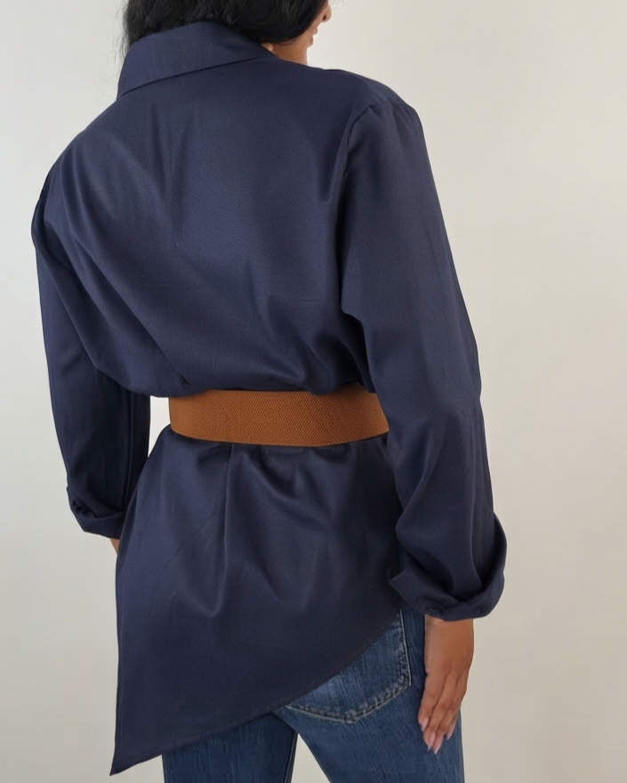 Camicia oversize Asimmetrica Blu in paleTTe. abbigliamento