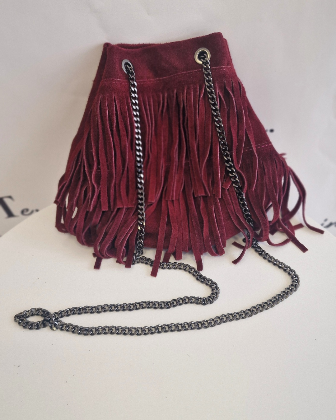 BORSA A SECCHIELLO CON FRANGE - IN PELLE SCAMOSCIATA in paleTTe. abbigliamento