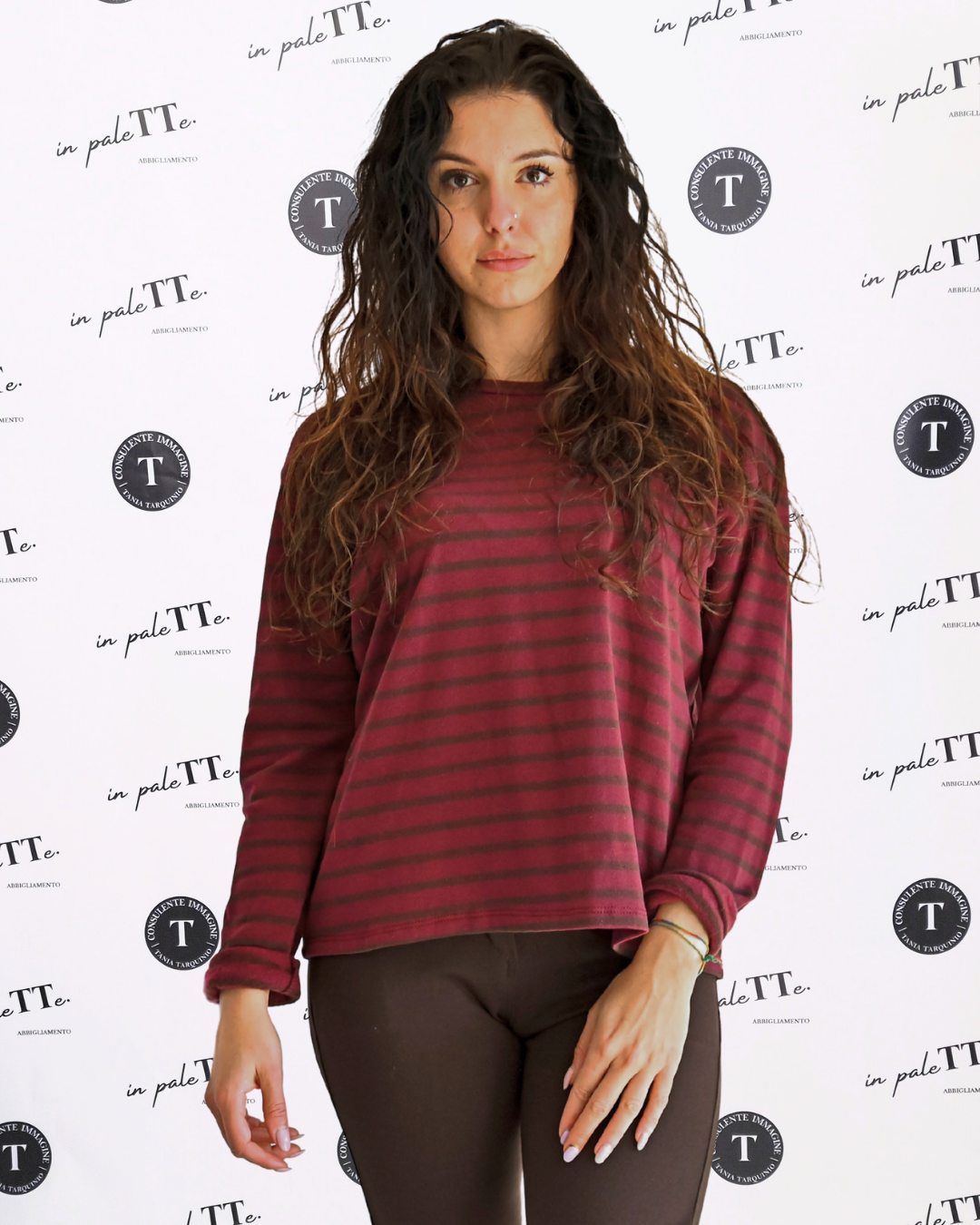 MAGLIA A RIGHE " SOFI" - BICOLORE BORDEAUX in paleTTe. abbigliamento