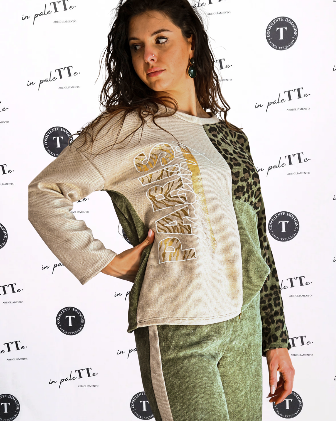 COMPLETO TUTA ANIMALIER - VERDE in paleTTe. abbigliamento