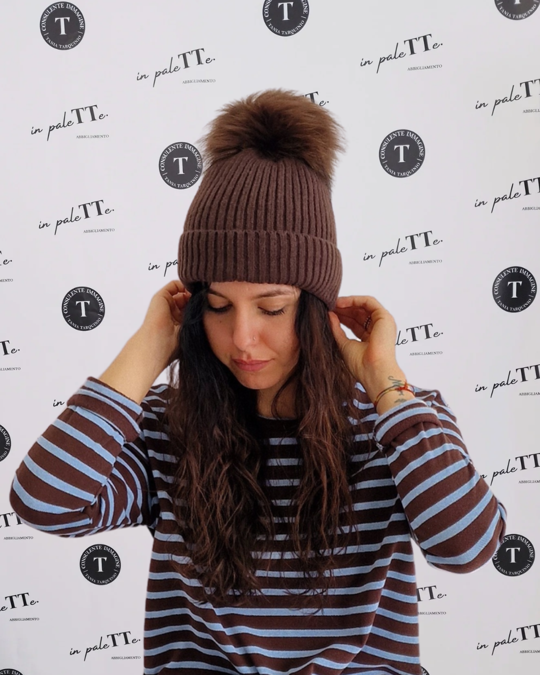 BERRETTO CON PON PON - MORO in paleTTe. abbigliamento