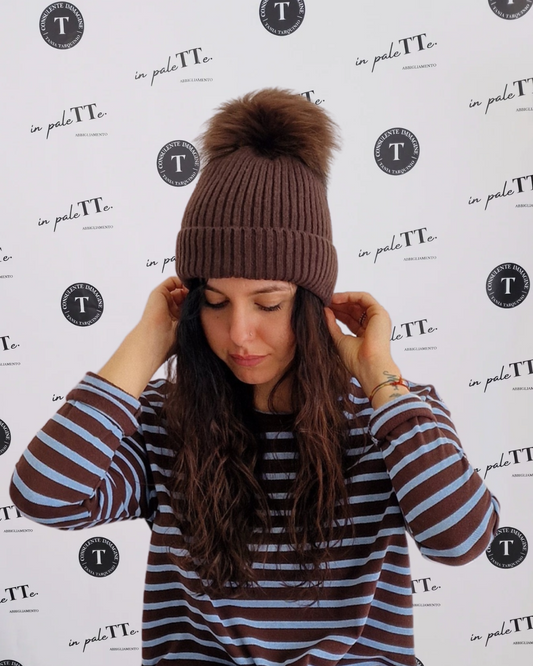 BERRETTO CON PON PON - MORO in paleTTe. abbigliamento