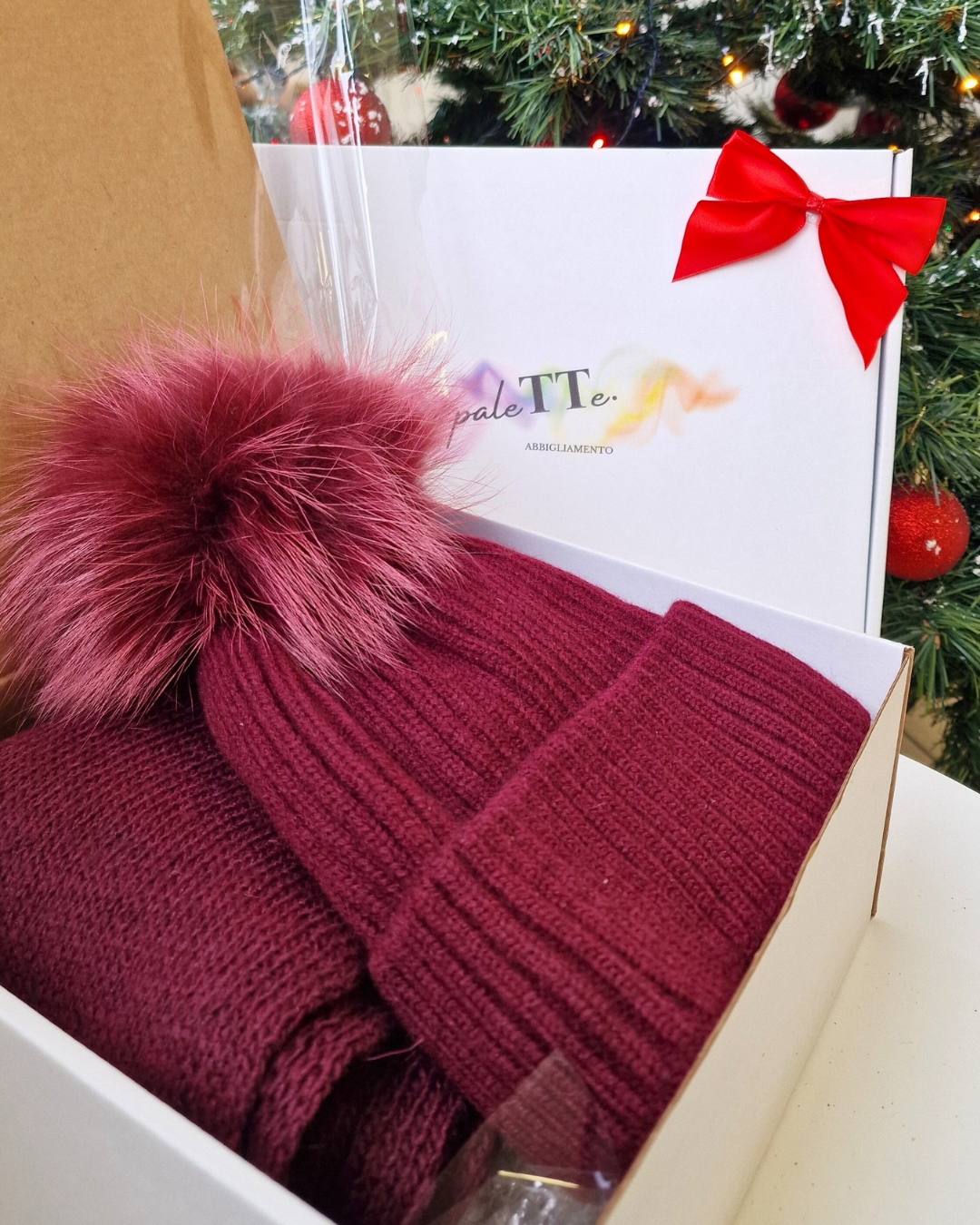 BOX REGALO in paleTTe. abbigliamento