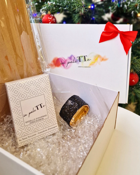 BOX REGALO in paleTTe. abbigliamento