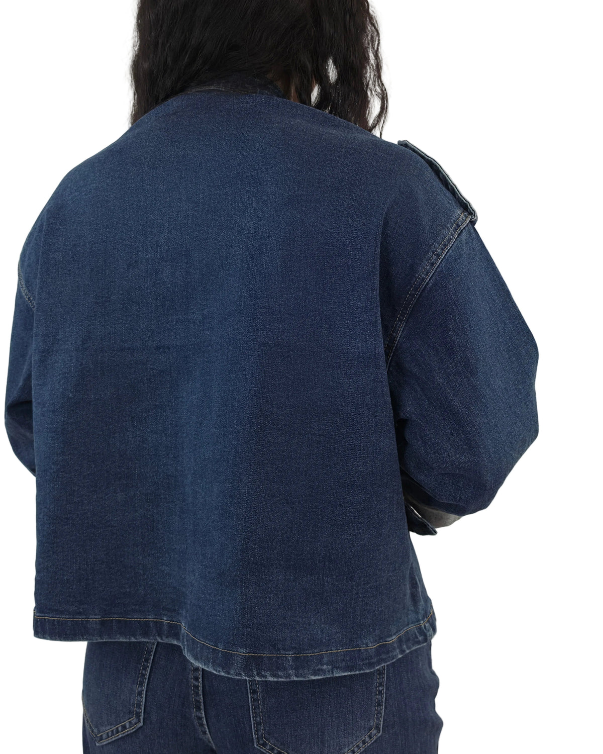 Giacca Corta in Jeans con Bottoni Gioiello e Collo Coreana – in paleTTe. abbigliamento