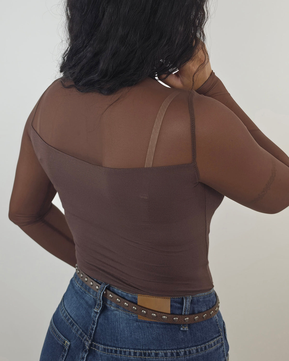 Maglia manica lunga in tulle trasparente - marrone in paleTTe. abbigliamento