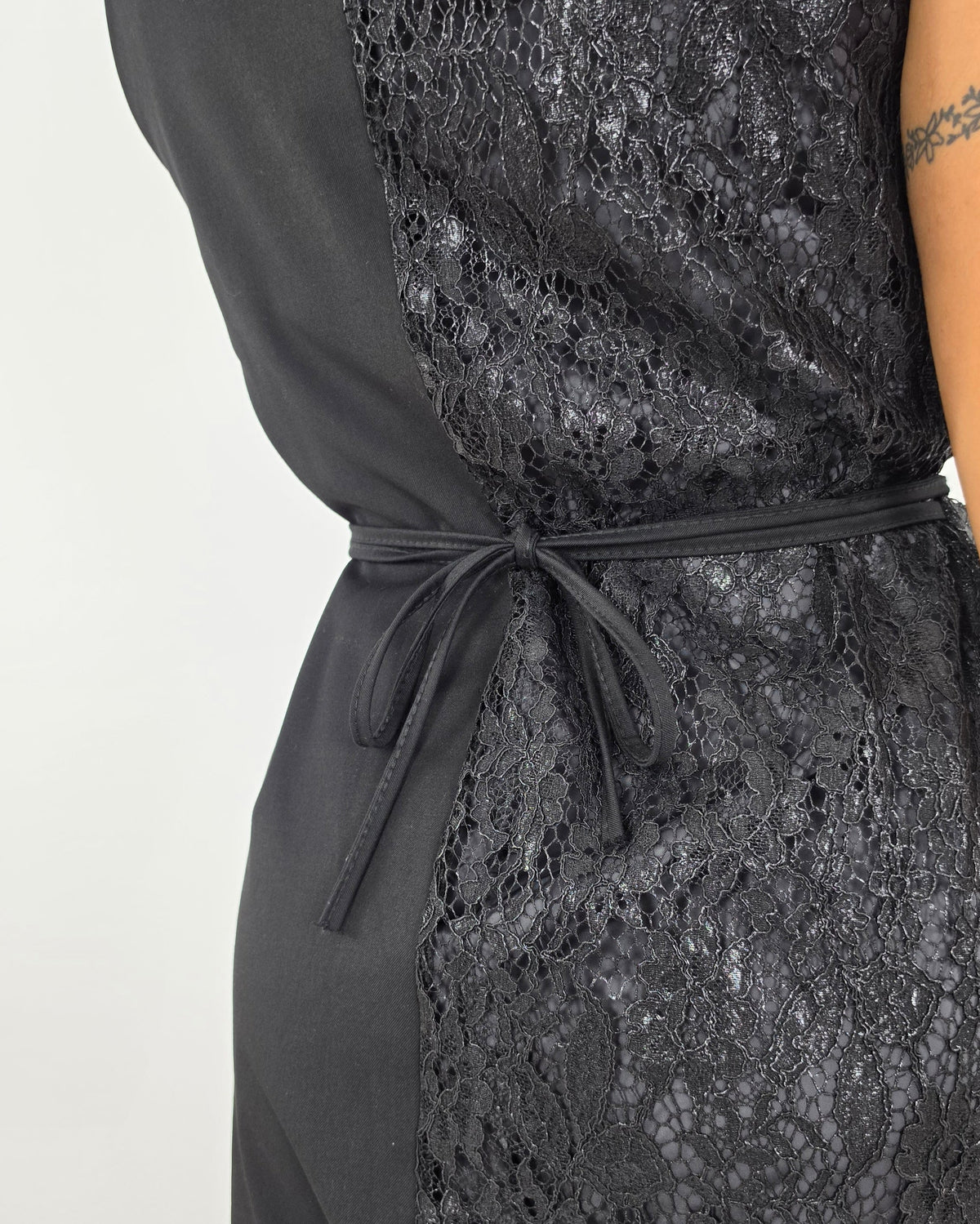 Abito nero in paleTTe. abbigliamento