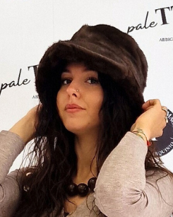 SET CORDINATO CON FIBBIA - FANGO in paleTTe. abbigliamento