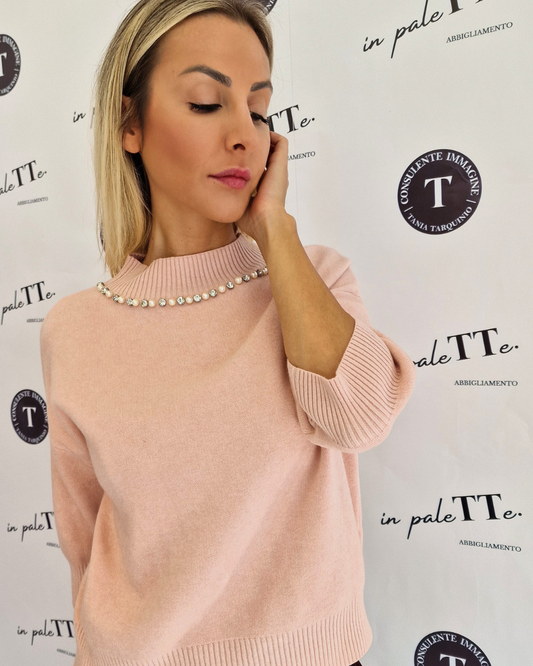 PULL ROSA CON STRASS DECORATIVI in paleTTe. abbigliamento