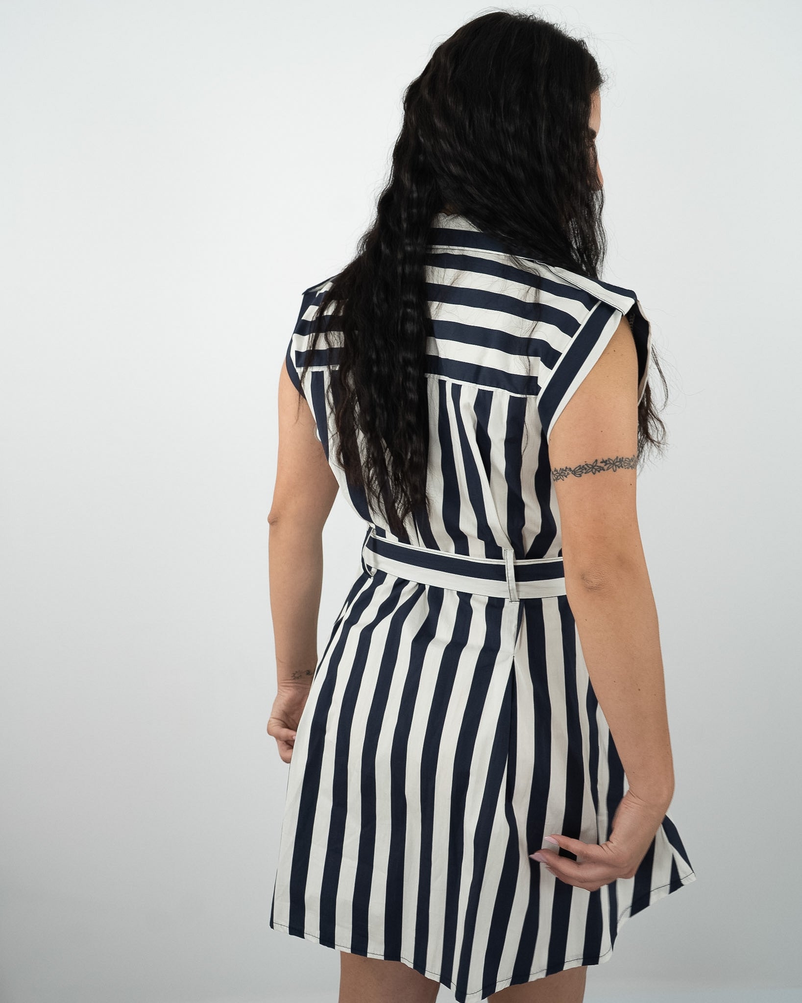 Abito a righe in paleTTe. abbigliamento