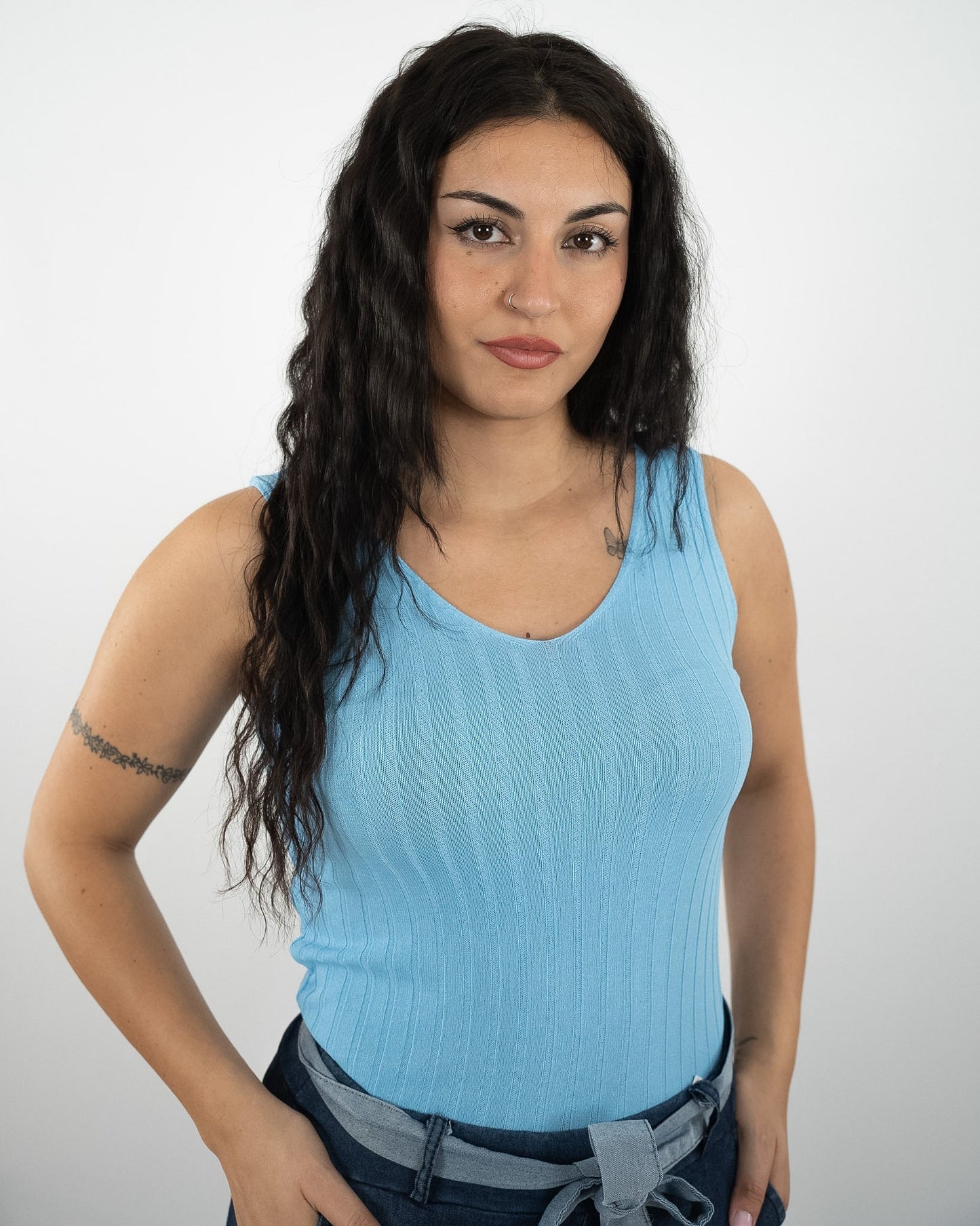 Canotte a costine vari colori in paleTTe. abbigliamento