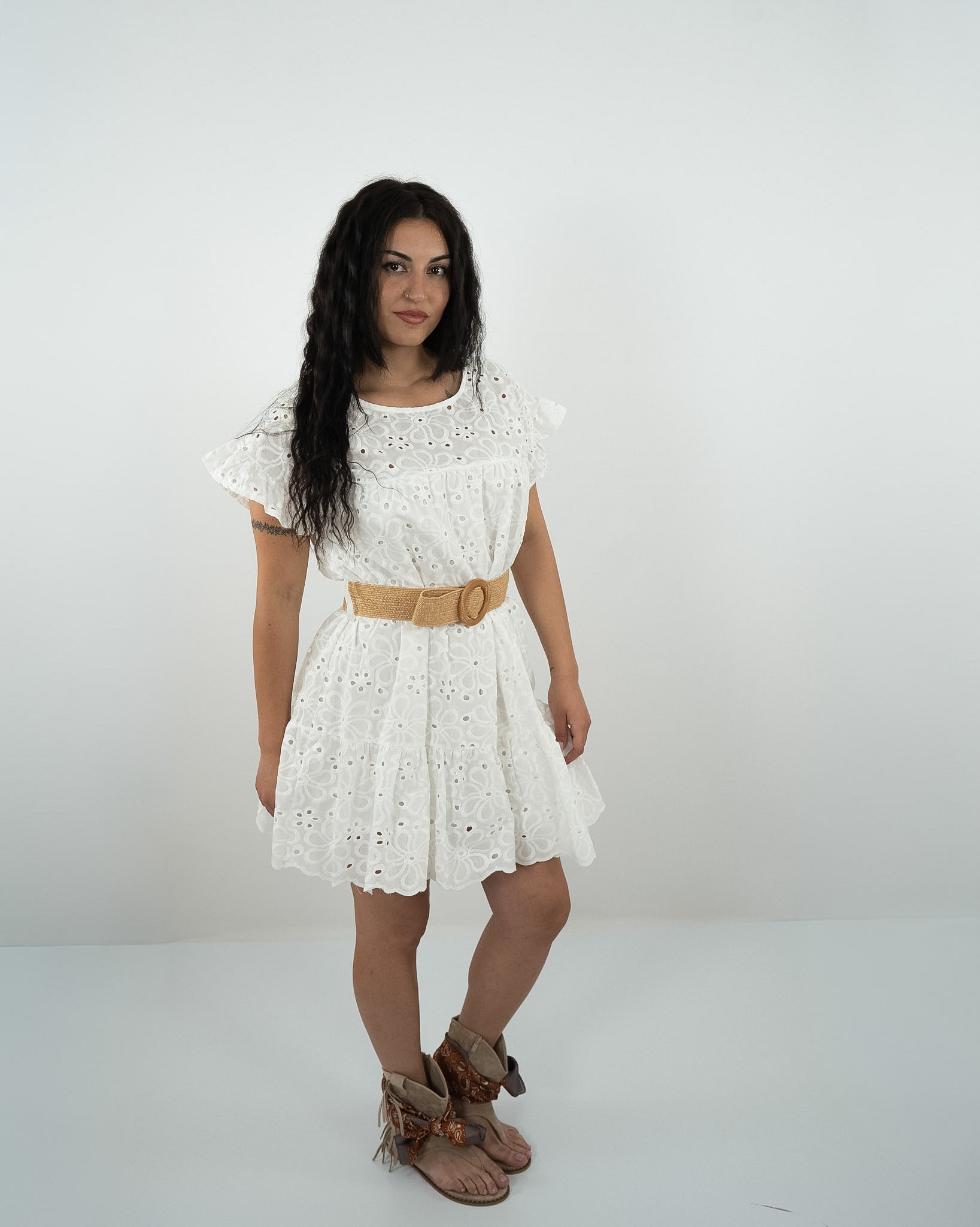 ABITO IN SANGALLO in paleTTe. abbigliamento