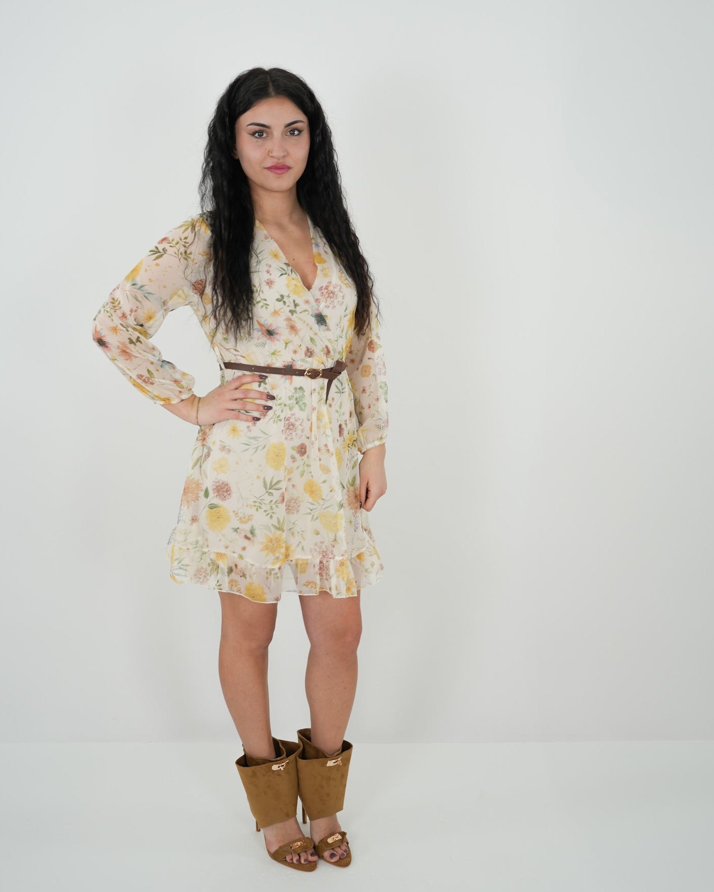 ABITO CORTO FLOREALE "Kelly" GIALLO in paleTTe. abbigliamento