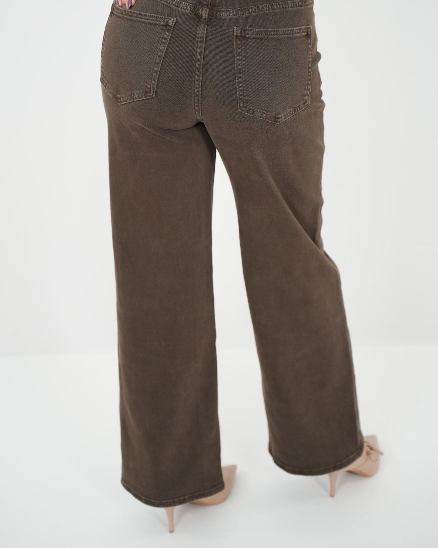 JEANS "Teresa MARRONE in paleTTe. abbigliamento