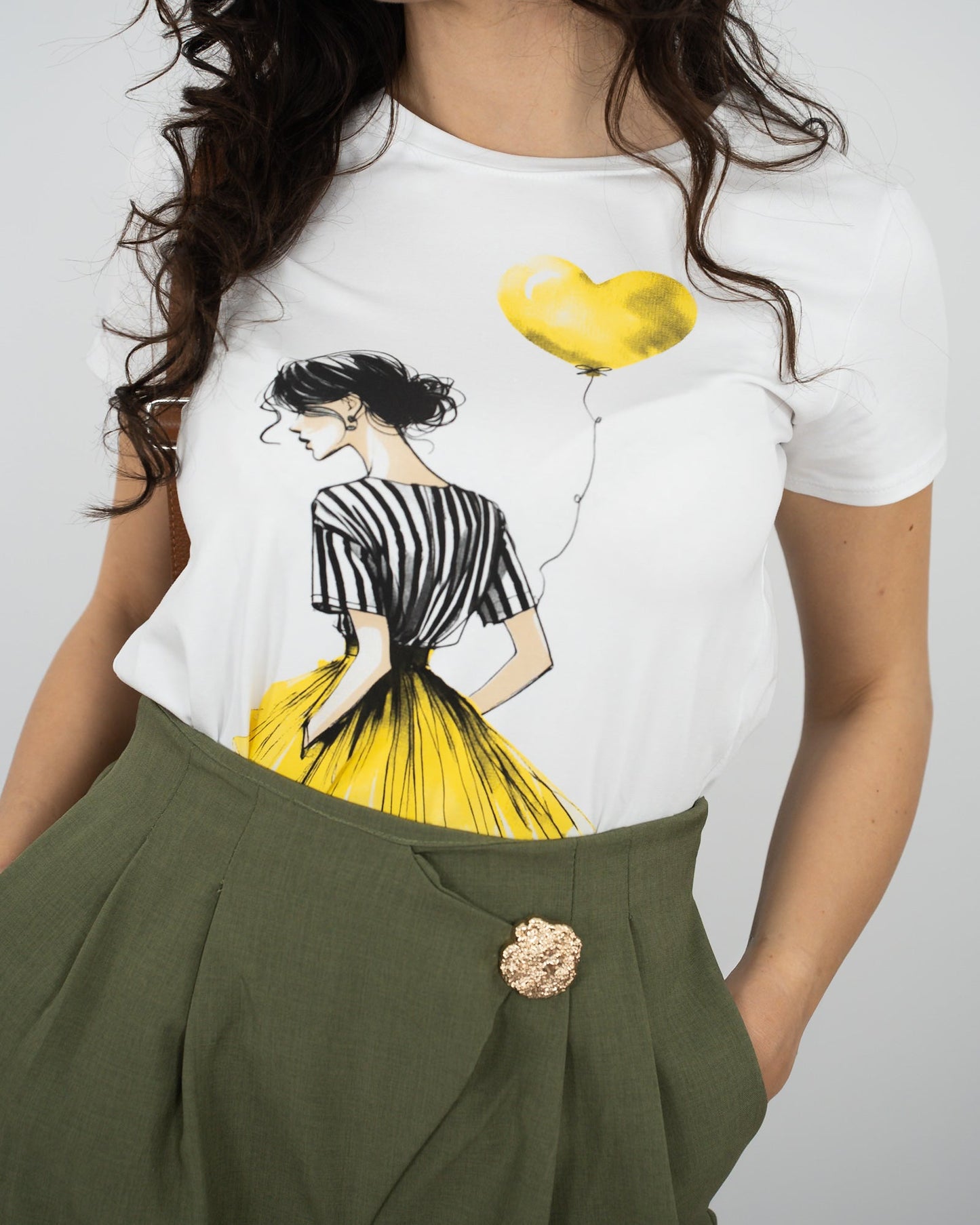 T-SHIRT BALLERINA - giallo in paleTTe. abbigliamento