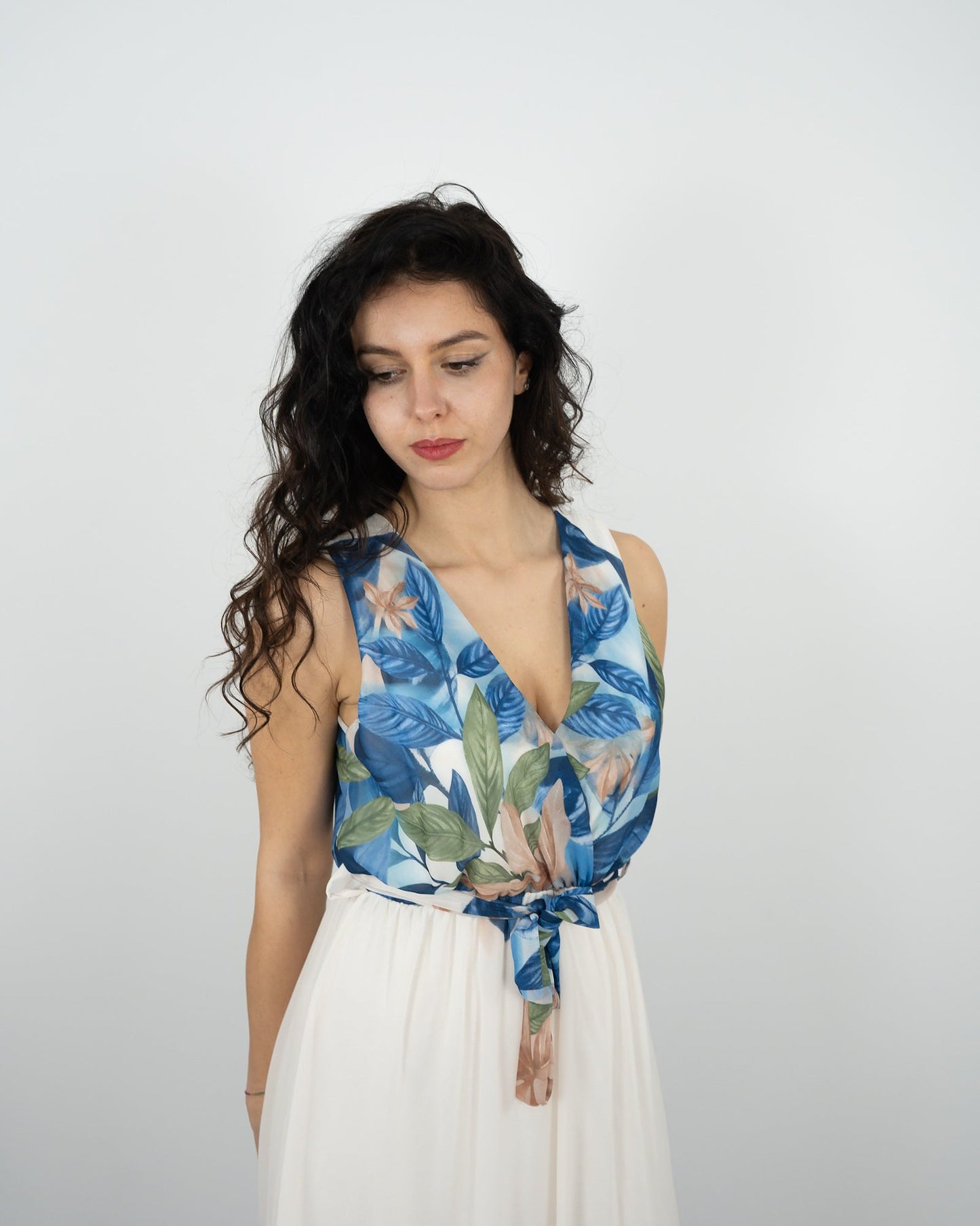 ABITO A FANTASIA - blu in paleTTe. abbigliamento