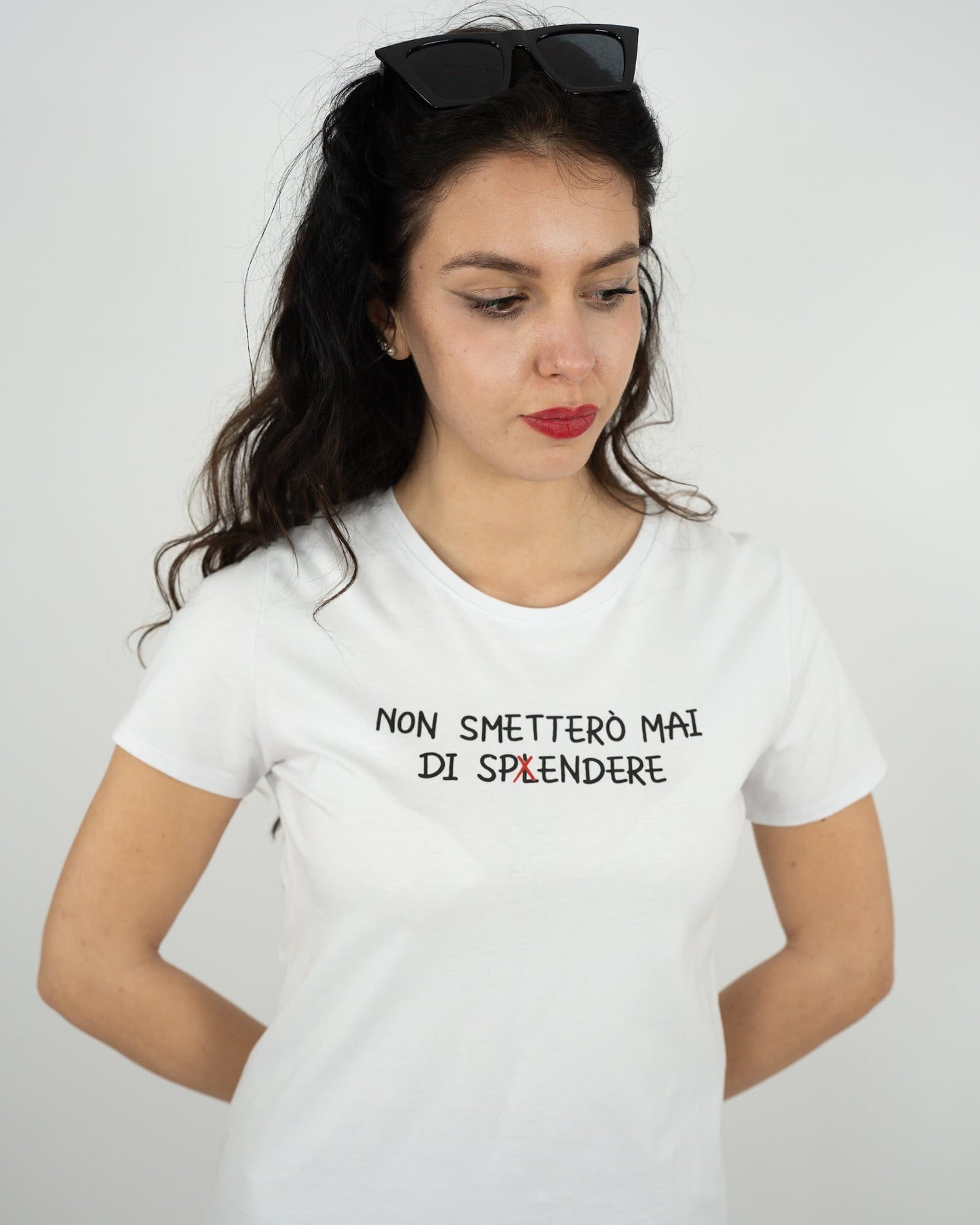 T-SHIRT FRASE in paleTTe. abbigliamento