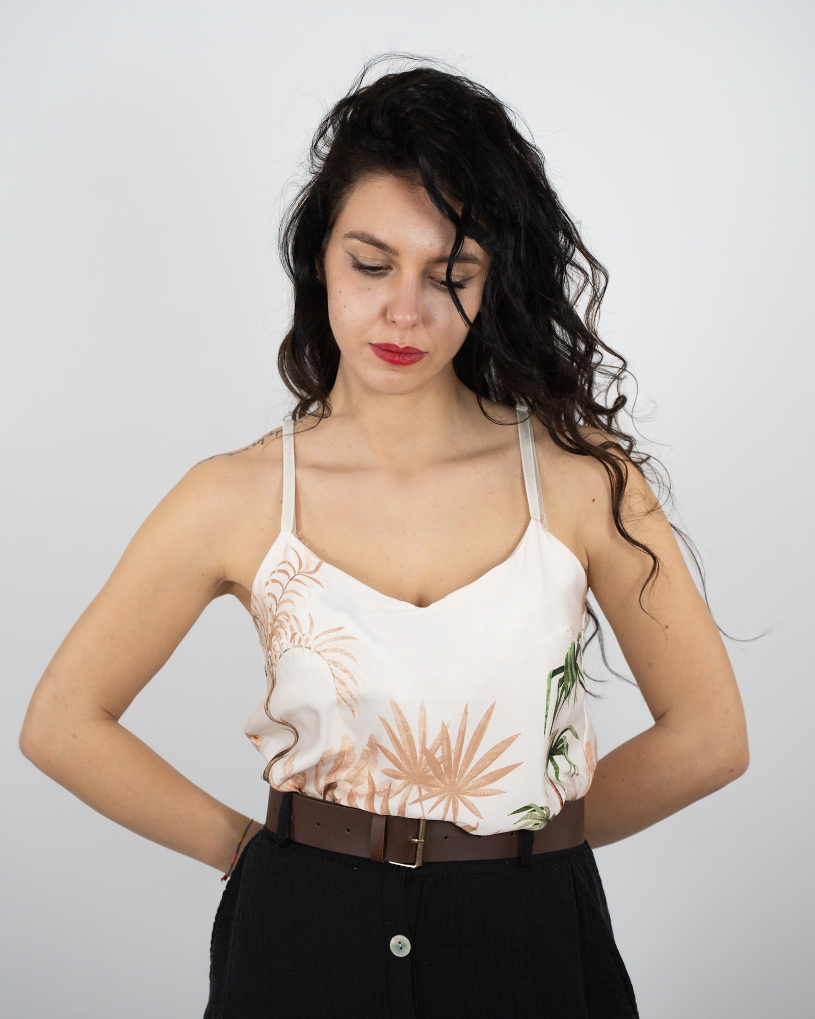 TOP "Melody" - verde in paleTTe. abbigliamento