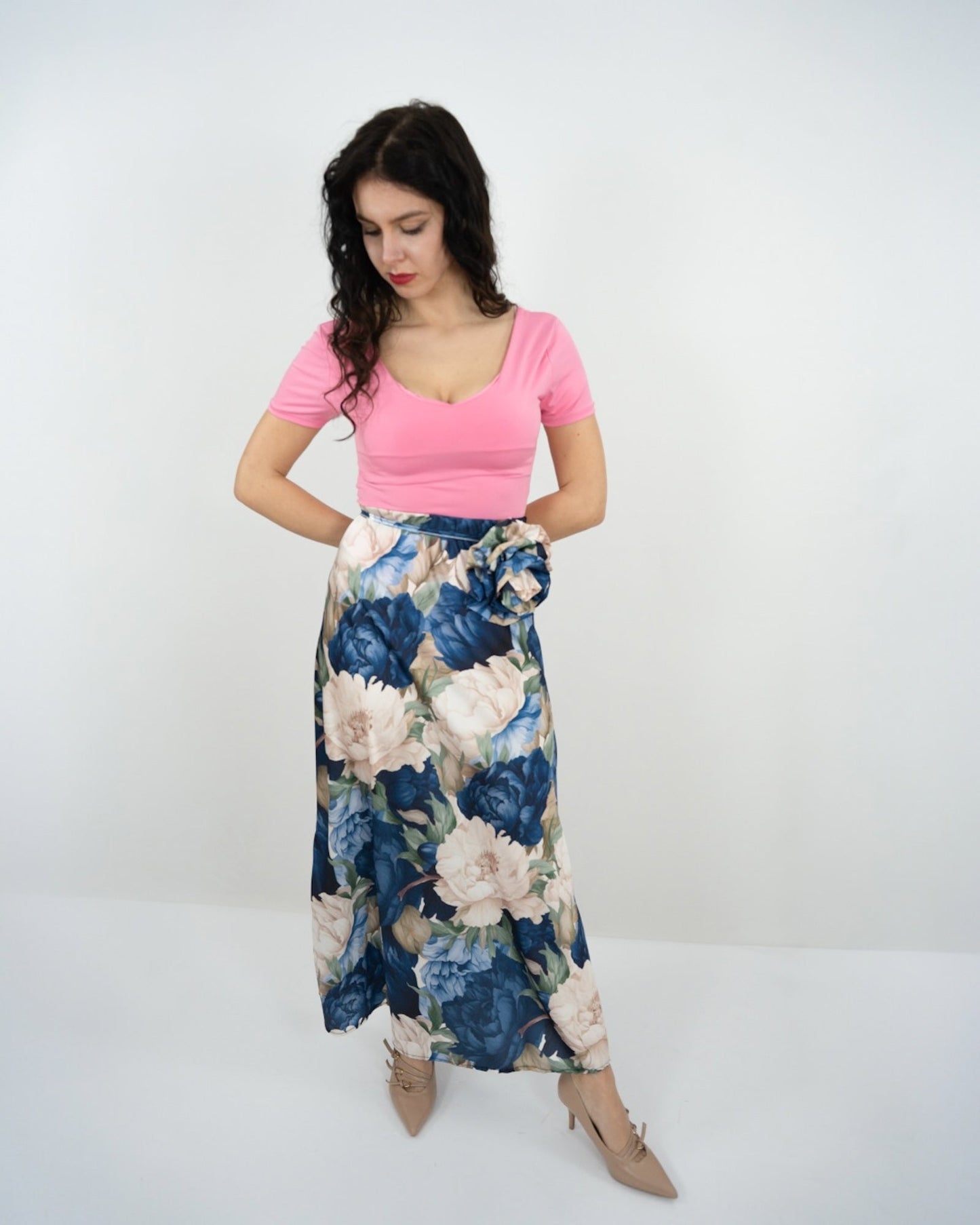 GONNA FIORATA - blu in paleTTe. abbigliamento