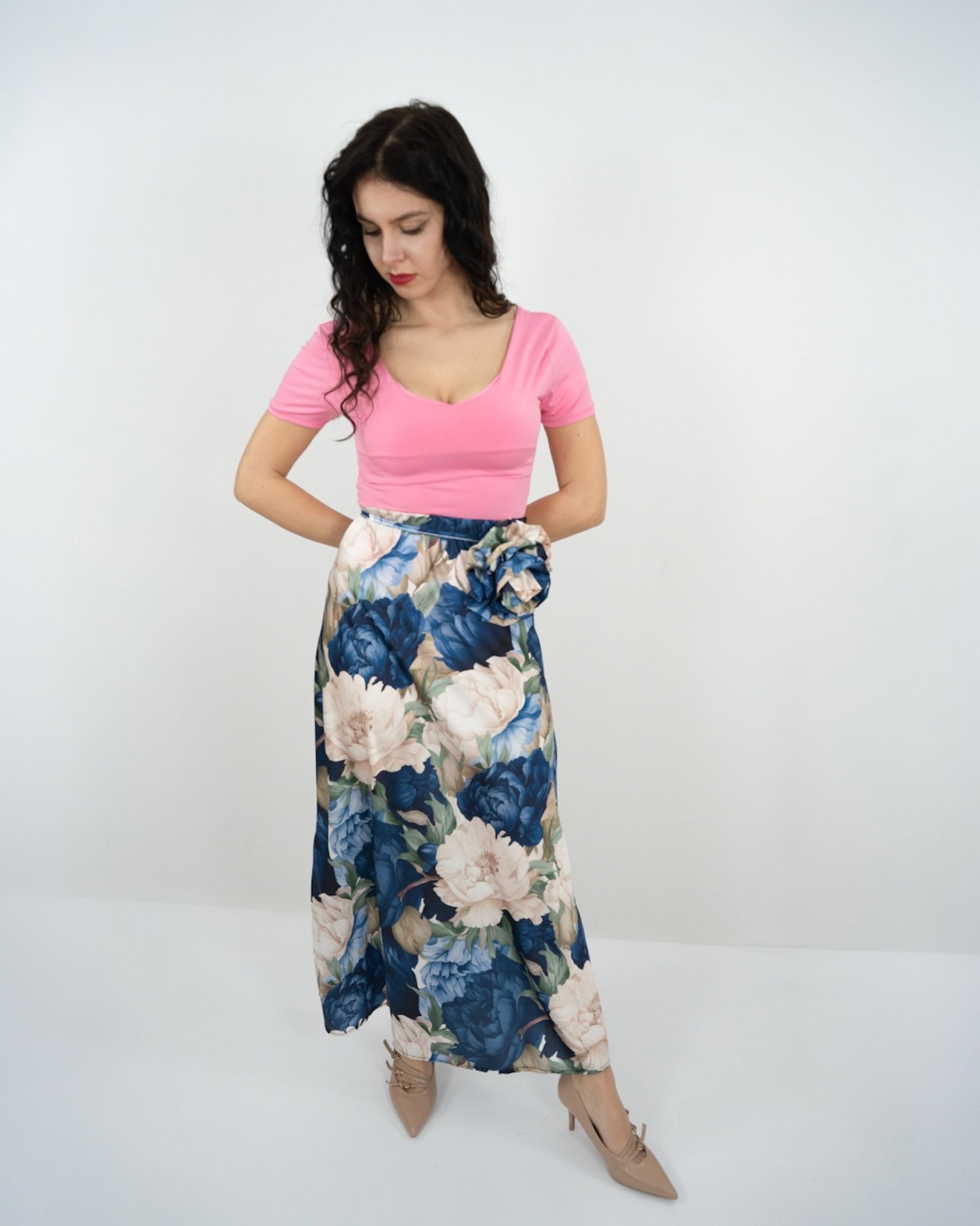 GONNA FIORATA - blu in paleTTe. abbigliamento
