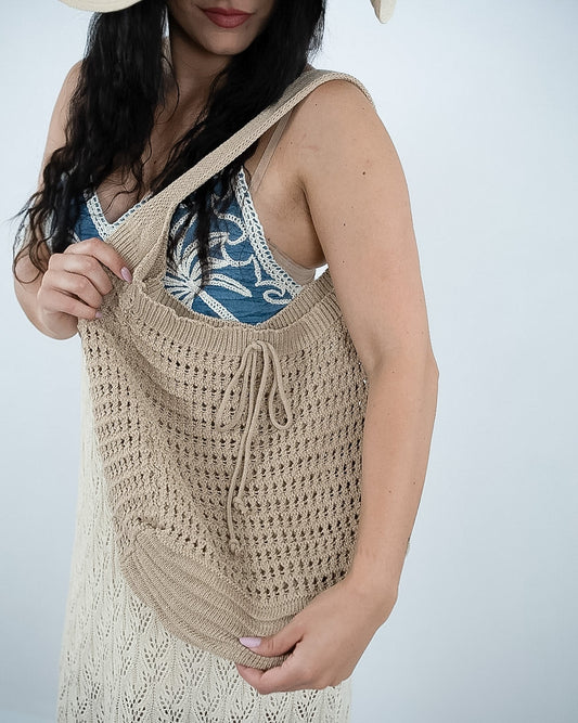 BORSA A SPALLA IN MAGLIA TRAFORATA in paleTTe. abbigliamento