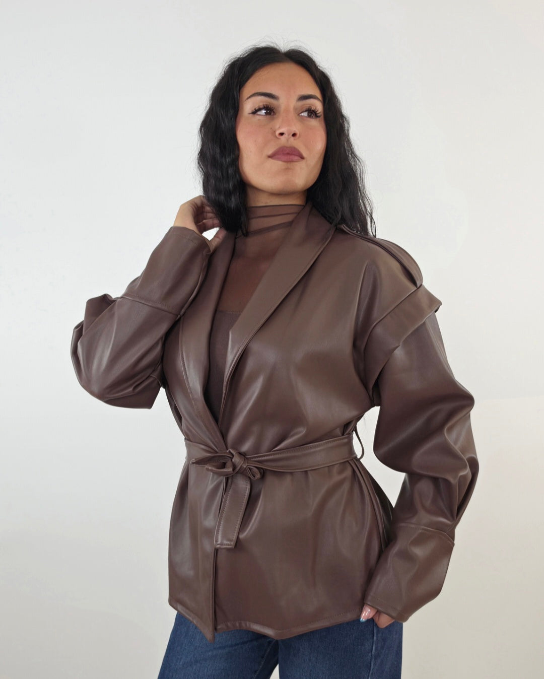 Giacca in ecopelle con cintura Capospalla Donna marrone in paleTTe. abbigliamento