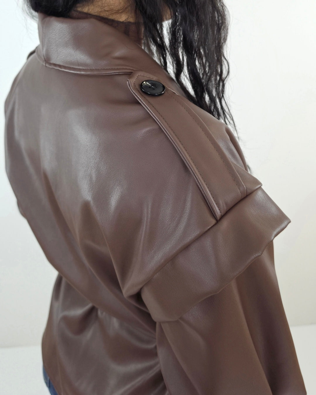 Giacca in ecopelle con cintura Capospalla Donna marrone in paleTTe. abbigliamento